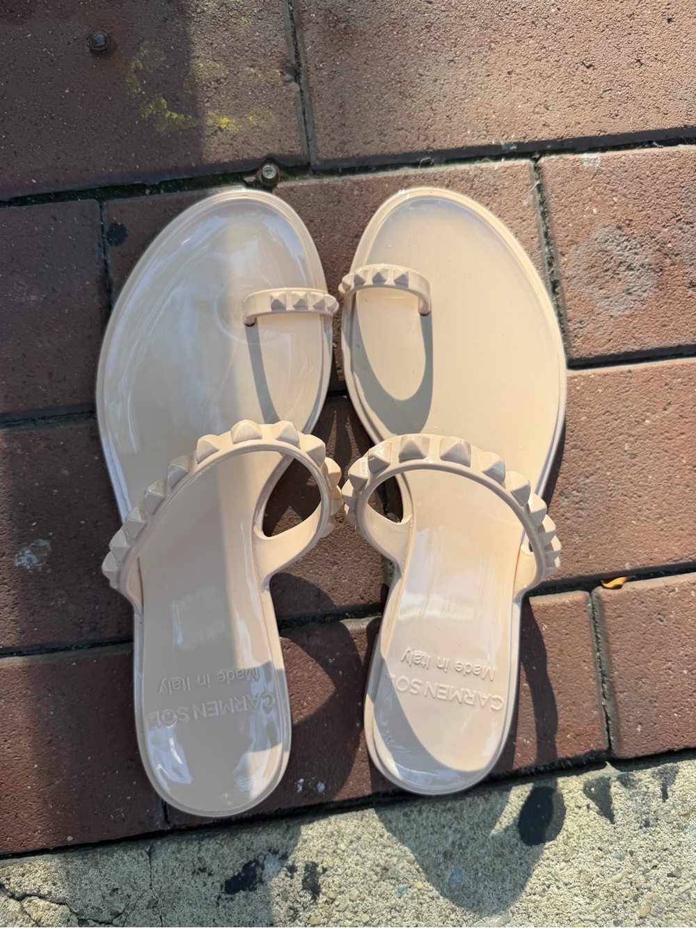 New Carmen Sol Maria Matte Jelly Studded Sandals Blush Nude Size 10 - Picture 2 of 4
